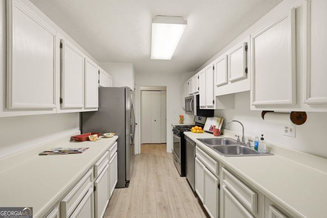 1206 Country Park Drive SE 1206, Smyrna, GA 30080