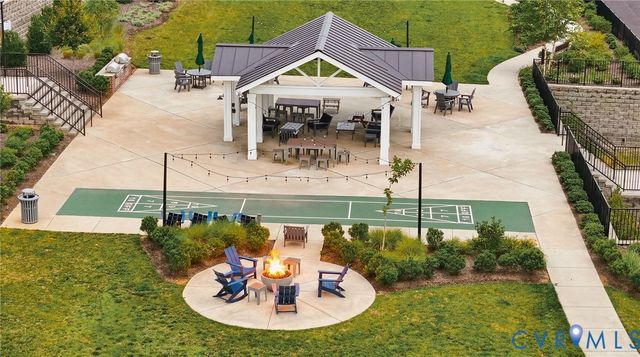 13224 Coalfield Station Ln, Midlothian, VA 23114