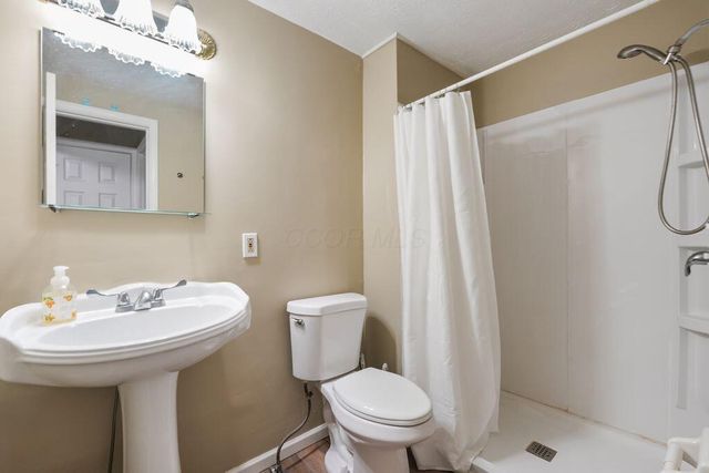 5840 Hallridge Circle, C, Columbus, OH 43232