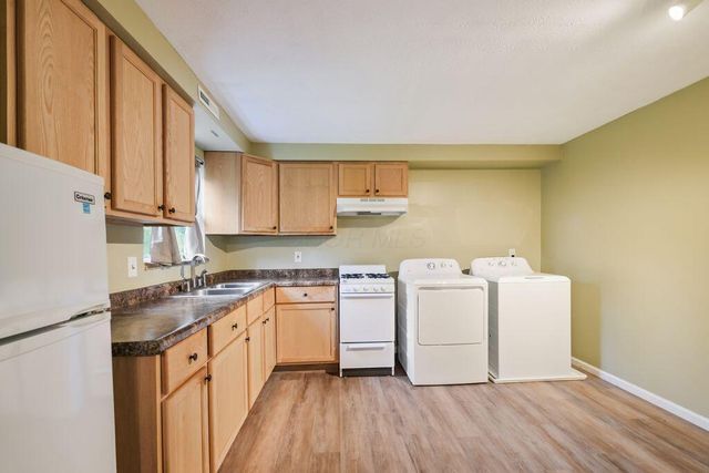 5840 Hallridge Circle, C, Columbus, OH 43232