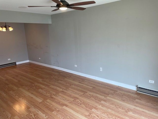 880 E Old Willow Road 166, Prospect Heights, IL 60070