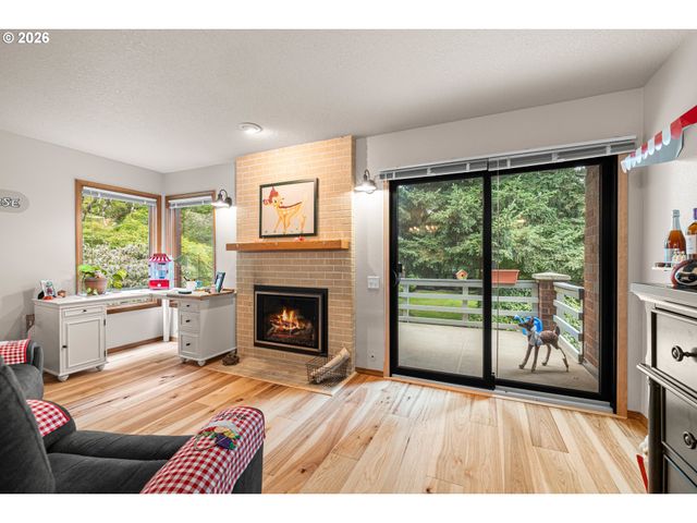 15015 Ne SACRAMENTO St 51, Portland, OR 97230