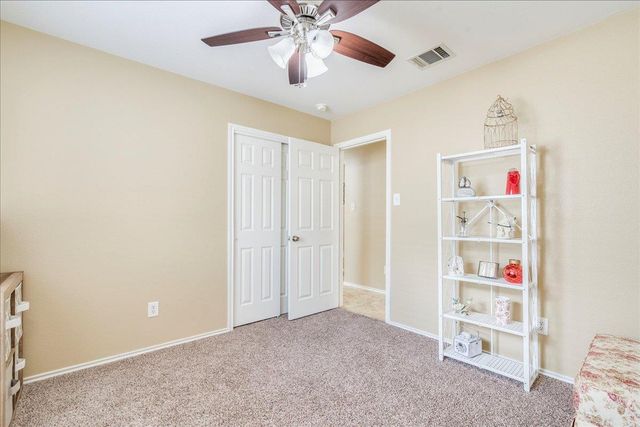 17920 Honey Locust LN, Elgin, TX 78621