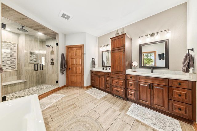 S38W33768 County Road D, Dousman, WI 53118