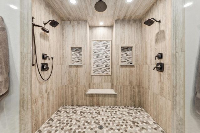 S38W33768 County Road D, Dousman, WI 53118