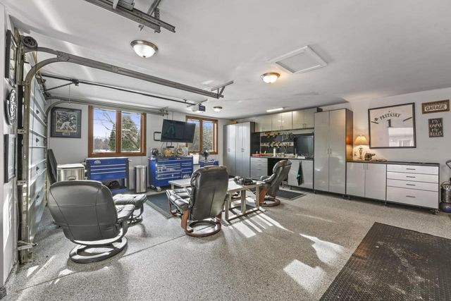 S38W33768 County Road D, Dousman, WI 53118