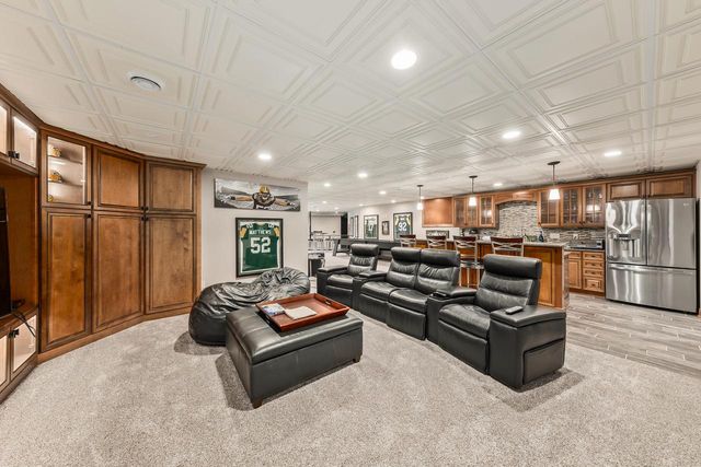 S38W33768 County Road D, Dousman, WI 53118