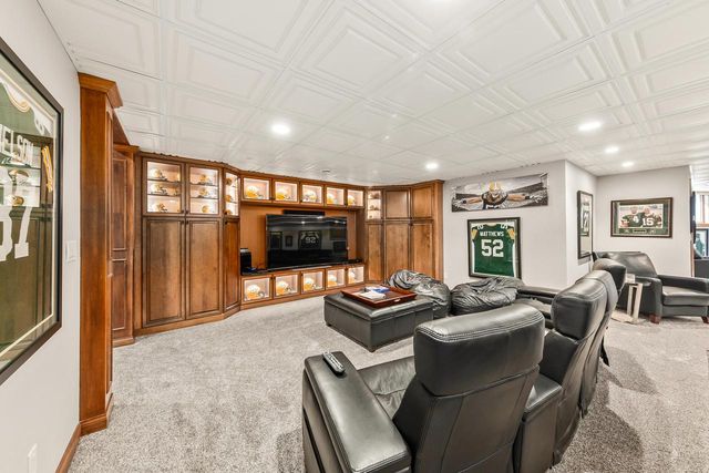 S38W33768 County Road D, Dousman, WI 53118