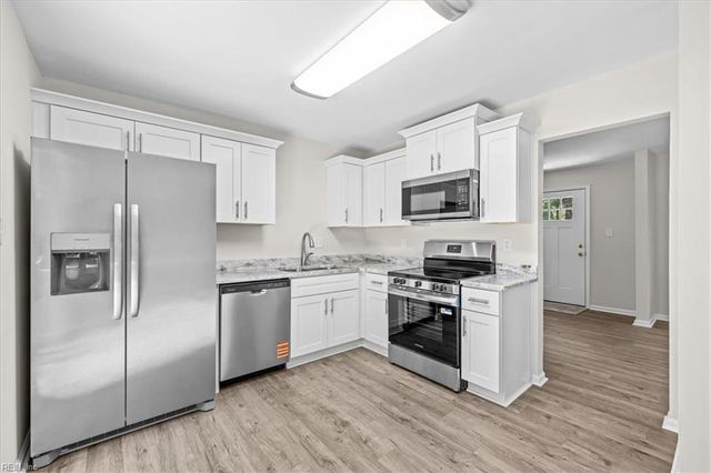 3791 Towne Point RD, Portsmouth, VA 23703