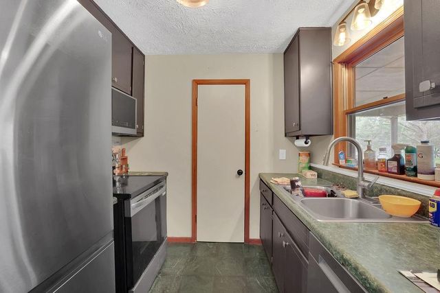 3180 Halifax Drive, Cumming, GA 30041