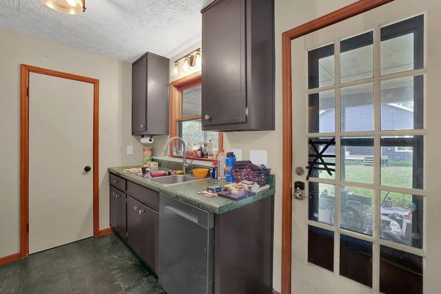 3180 Halifax Drive, Cumming, GA 30041