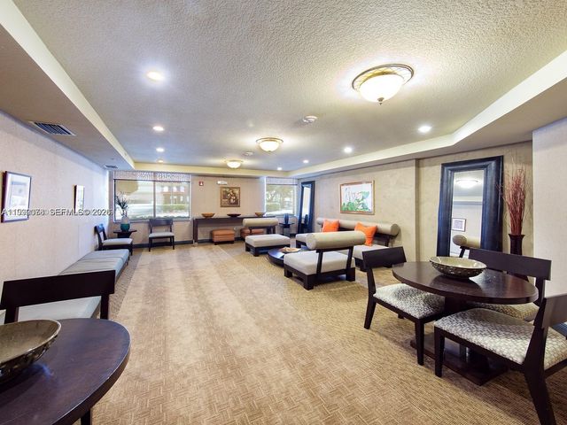 3590 Coral Way 509, Miami, FL 33145