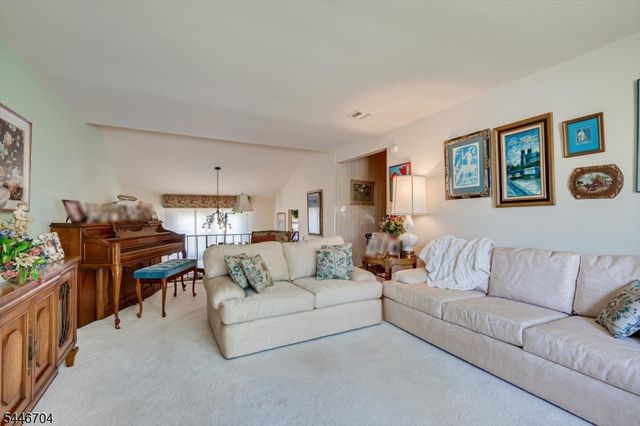 2 Eagle Rd, Edison Twp., NJ 08820