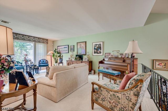 2 Eagle Rd, Edison Twp., NJ 08820