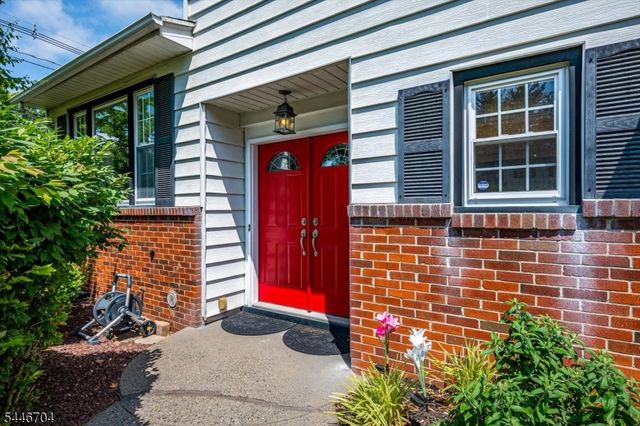 2 Eagle Rd, Edison Twp., NJ 08820