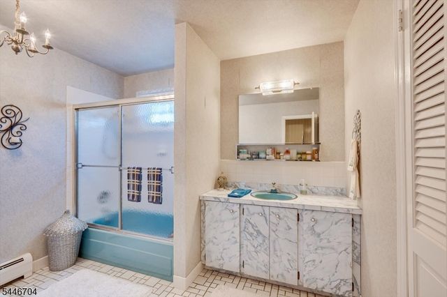 2 Eagle Rd, Edison Twp., NJ 08820