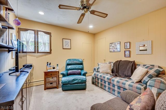 2 Eagle Rd, Edison Twp., NJ 08820