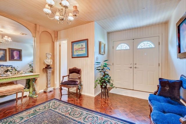 2 Eagle Rd, Edison Twp., NJ 08820