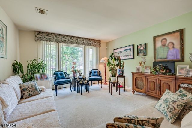 2 Eagle Rd, Edison Twp., NJ 08820