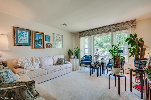 2 Eagle Rd, Edison Twp., NJ 08820