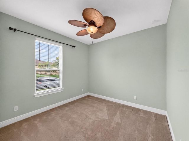 2062 REDBAY AVENUE, Minneola, FL 34715