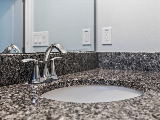 2062 REDBAY AVENUE, Minneola, FL 34715