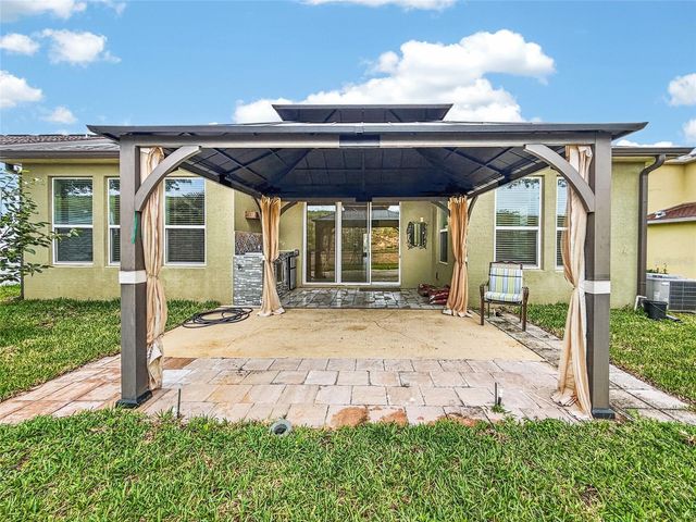 2062 REDBAY AVENUE, Minneola, FL 34715