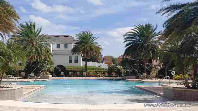 2062 REDBAY AVENUE, Minneola, FL 34715