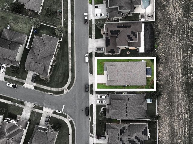 2062 REDBAY AVENUE, Minneola, FL 34715