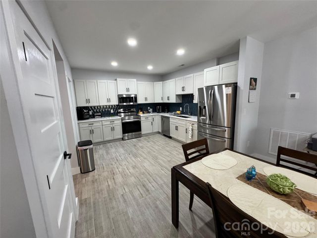 2371 W Paradise Harbor Drive, Connelly Springs, NC 28612