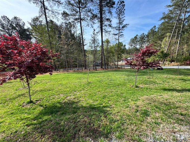 2371 W Paradise Harbor Drive, Connelly Springs, NC 28612