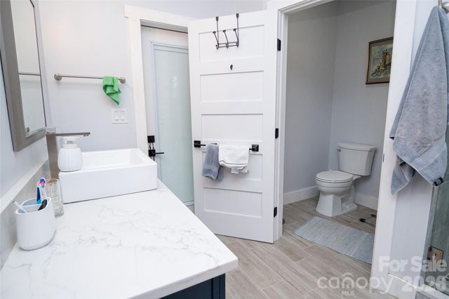 2371 W Paradise Harbor Drive, Connelly Springs, NC 28612