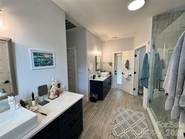 2371 W Paradise Harbor Drive, Connelly Springs, NC 28612