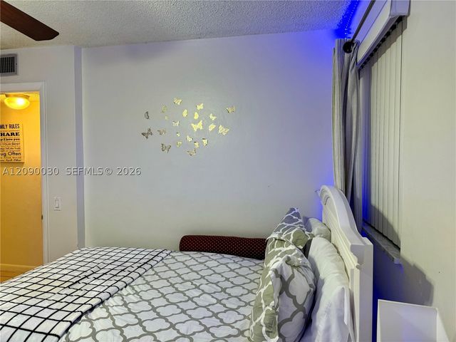 2491 SW 82nd Ave 109, Davie, FL 33324