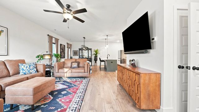 1616 Cotton Way, Chattanooga, TN 37404