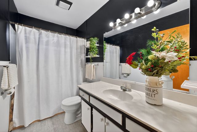 2191 Highway 100, Centerville, TN 37033