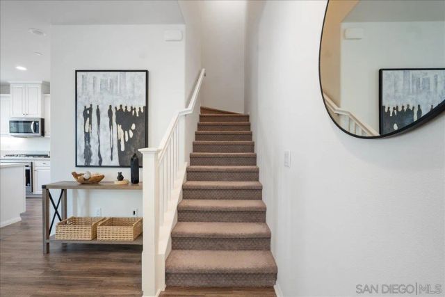 2325 Verano Way, Vista, CA 92081