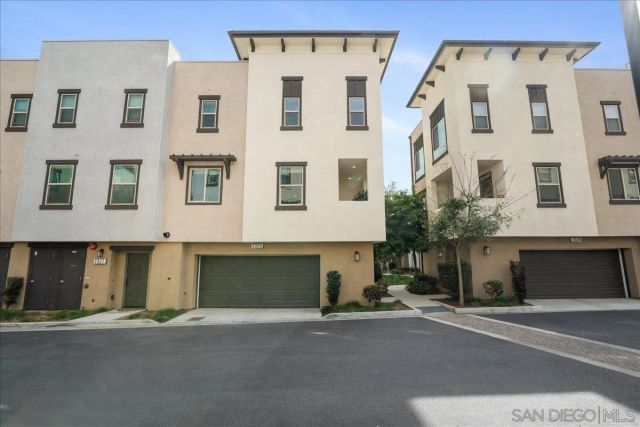 2325 Verano Way, Vista, CA 92081