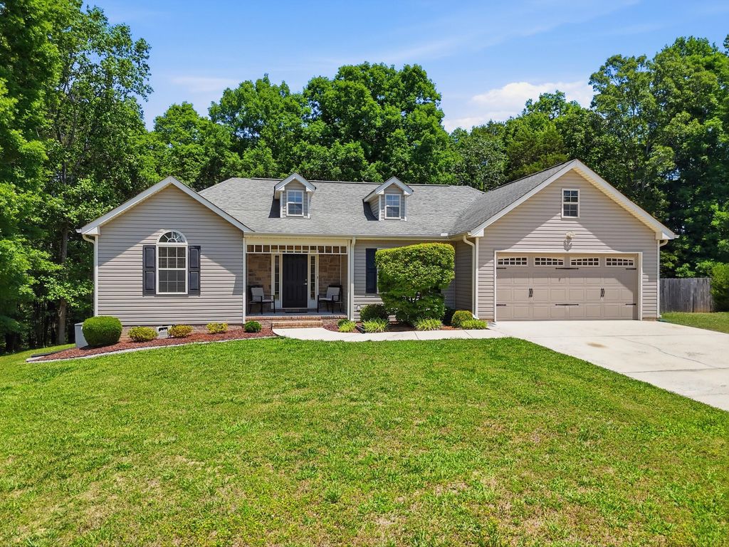 1771 Sugar Maple Lane, Soddy Daisy, TN 37379