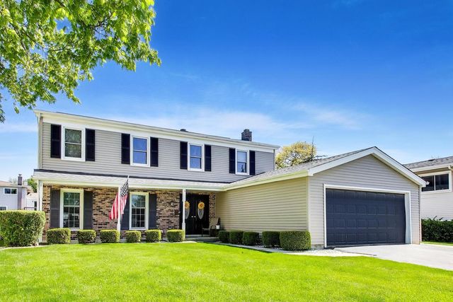401 Collen Drive, Lombard, IL 60148