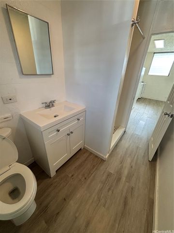 1924 Kalani Street 4, Honolulu, HI 96819