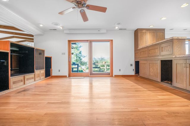 32665 Pleasant Oak Drive, Springville, CA 93265