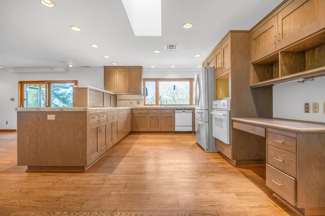 32665 Pleasant Oak Drive, Springville, CA 93265