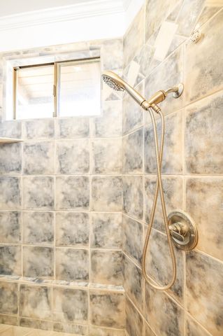 32665 Pleasant Oak Drive, Springville, CA 93265