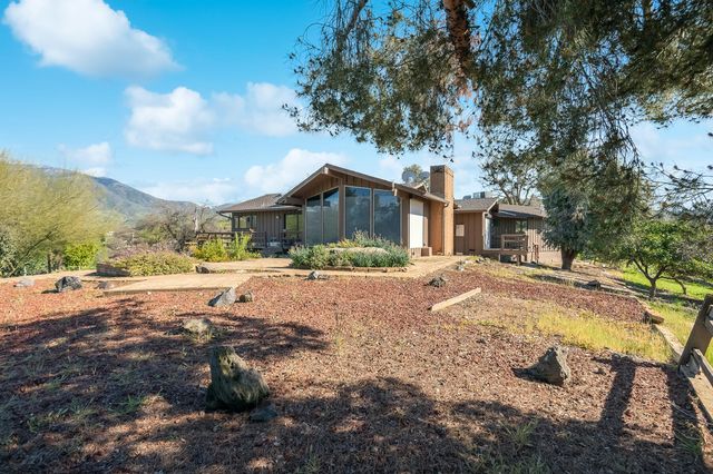 32665 Pleasant Oak Drive, Springville, CA 93265