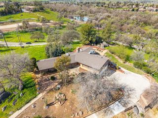 32665 Pleasant Oak Drive, Springville, CA 93265