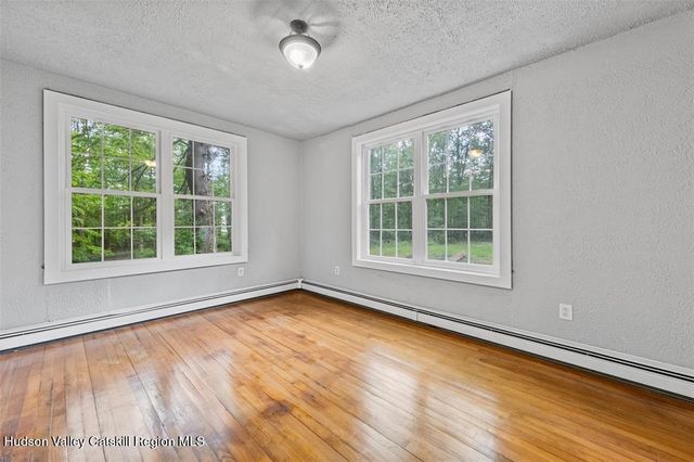 546 South Street, Highland, NY 12528