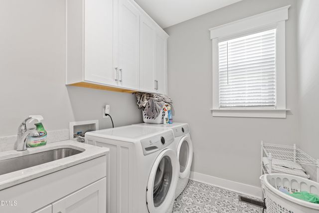 378 Crimson Way, Pittsboro, NC 27312