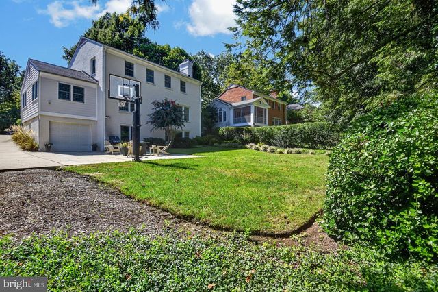 5305 RIDGEFIELD RD, Bethesda, MD 20816