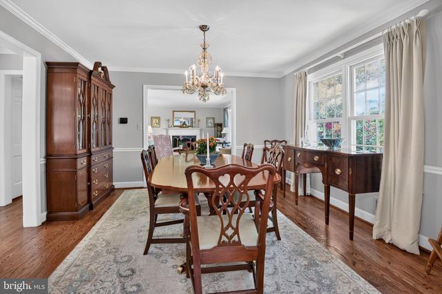 5305 RIDGEFIELD RD, Bethesda, MD 20816
